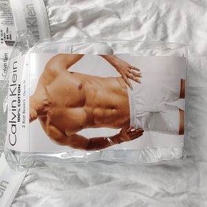 🟢NWOT Calvin Klein 3 pack boxers